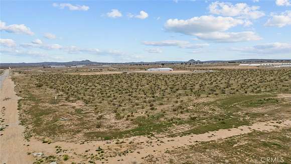 7.5 Acres of Commercial Land for Sale in California City, California