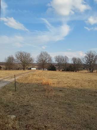 533 Acres of Agricultural Land for Sale in Hartville, Missouri