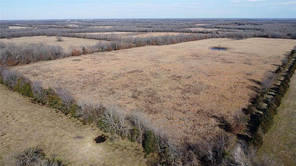 13.3 Acres of Land for Sale in Clarksville, Texas