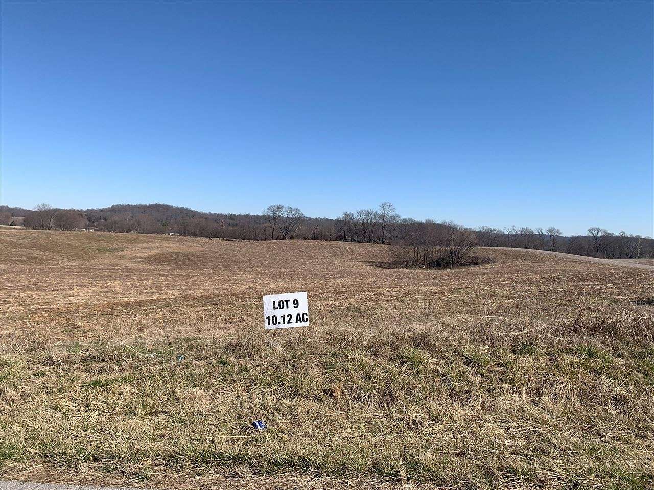 10 Acres of Residential Land for Sale in Smiths Grove, Kentucky