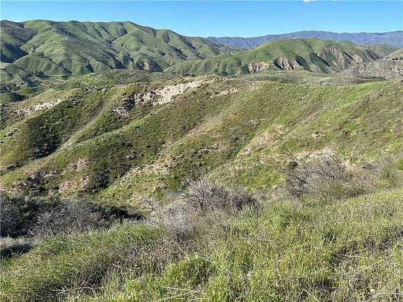 2.427 Acres of Land for Sale in Agua Dulce, California