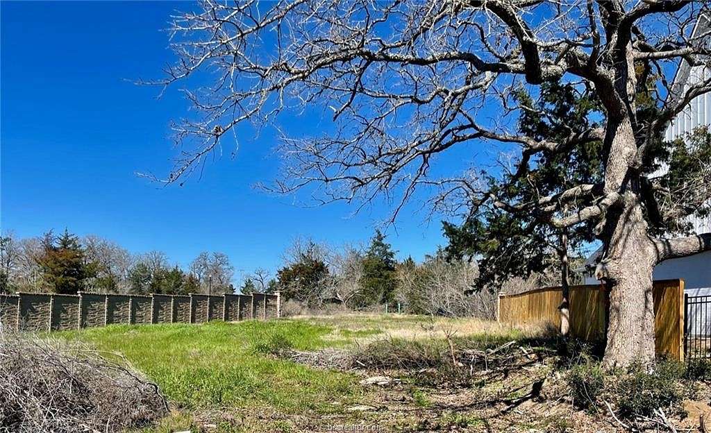 0.2 Acres of Mixed-Use Land for Sale in Bryan, Texas