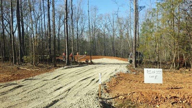 5 Acres of Residential Land with Home for Sale in Valley, Alabama