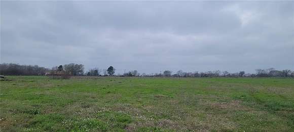 2.2 Acres of Residential Land for Sale in Emory, Texas