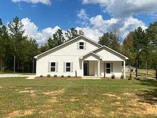 2.62 Acres of Residential Land with Home for Sale in Myrtle, Mississippi