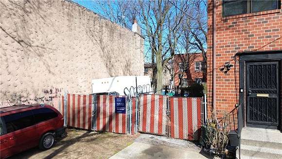 0.043 Acres of Residential Land for Sale in Brooklyn, New York