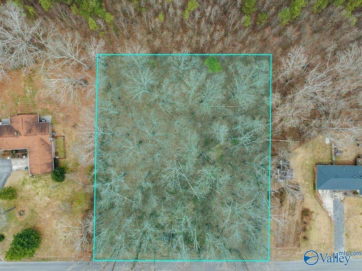 1.1 Acres of Residential Land for Sale in Boaz, Alabama