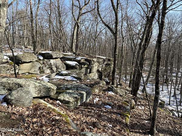 2.39 Acres of Residential Land for Sale in Lakeville, Pennsylvania