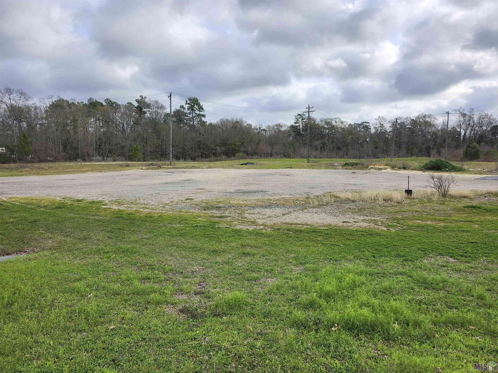 1.16 Acres of Commercial Land for Sale in Greenwell Springs, Louisiana