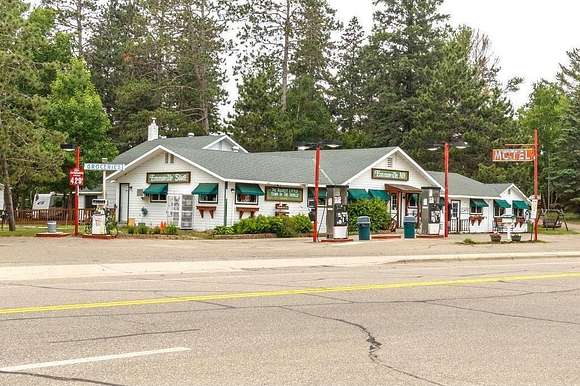 4 Acres of Improved Commercial Land for Sale in Park Rapids, Minnesota
