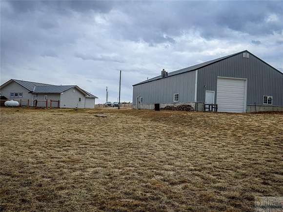 40 Acres of Agricultural Land with Home for Sale in Roundup, Montana