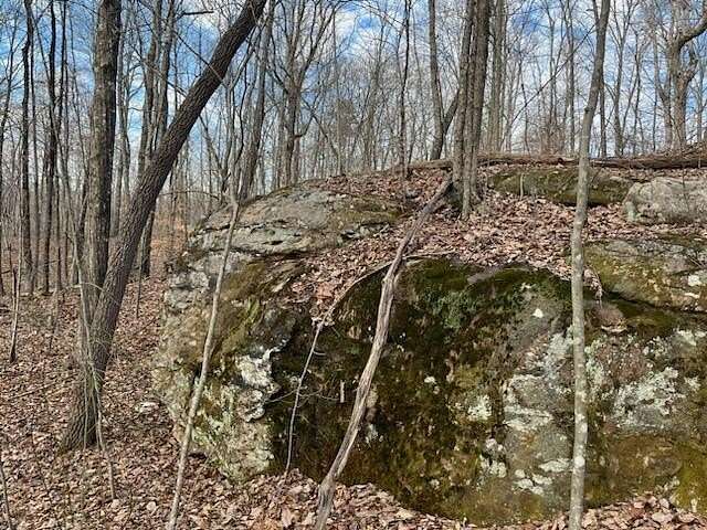 1.06 Acres of Residential Land for Sale in Jasper, Tennessee