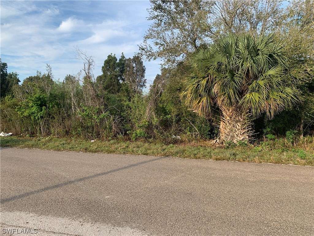 0.276 Acres of Residential Land for Sale in Lehigh Acres, Florida