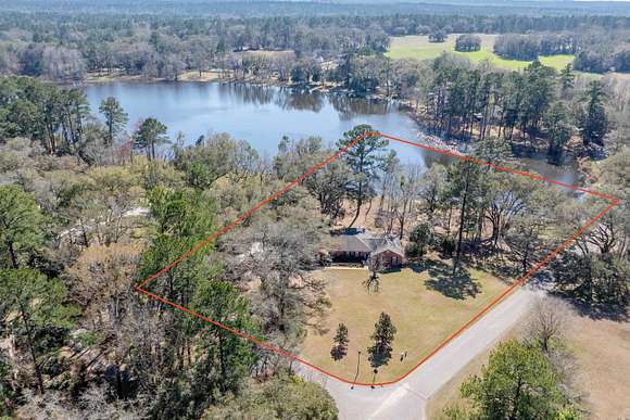3.4 Acres of Residential Land with Home for Sale in Tallahassee, Florida