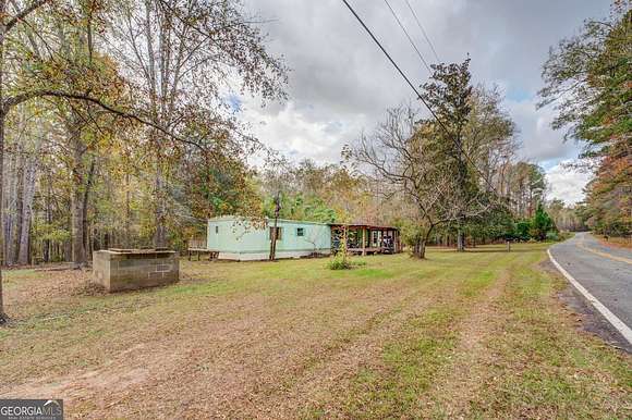 2 Acres of Residential Land with Home for Sale in Eatonton, Georgia