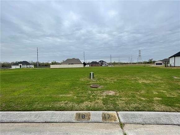 0.41 Acres of Residential Land for Sale in Westwego, Louisiana