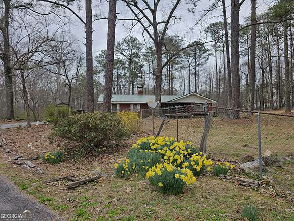 4.1 Acres of Residential Land with Home for Sale in Winston, Georgia
