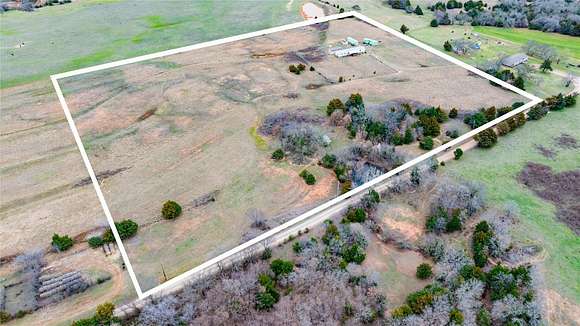 13.4 Acres of Land with Home for Sale in Maysville, Oklahoma
