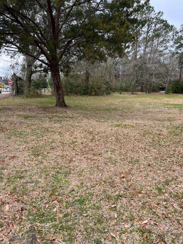 0.83 Acres of Residential Land for Sale in Mount Pleasant, South Carolina
