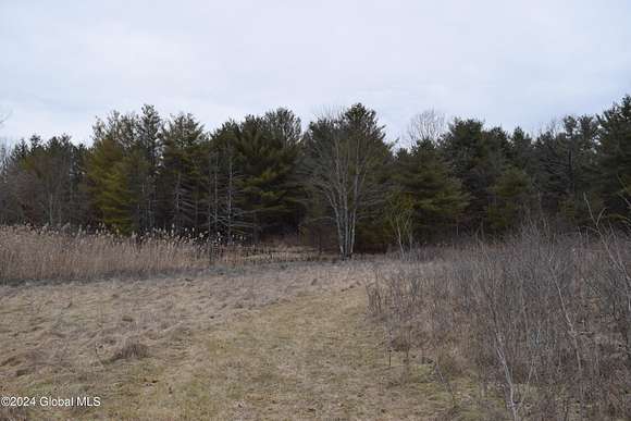 24 Acres of Land for Sale in Clifton Park, New York