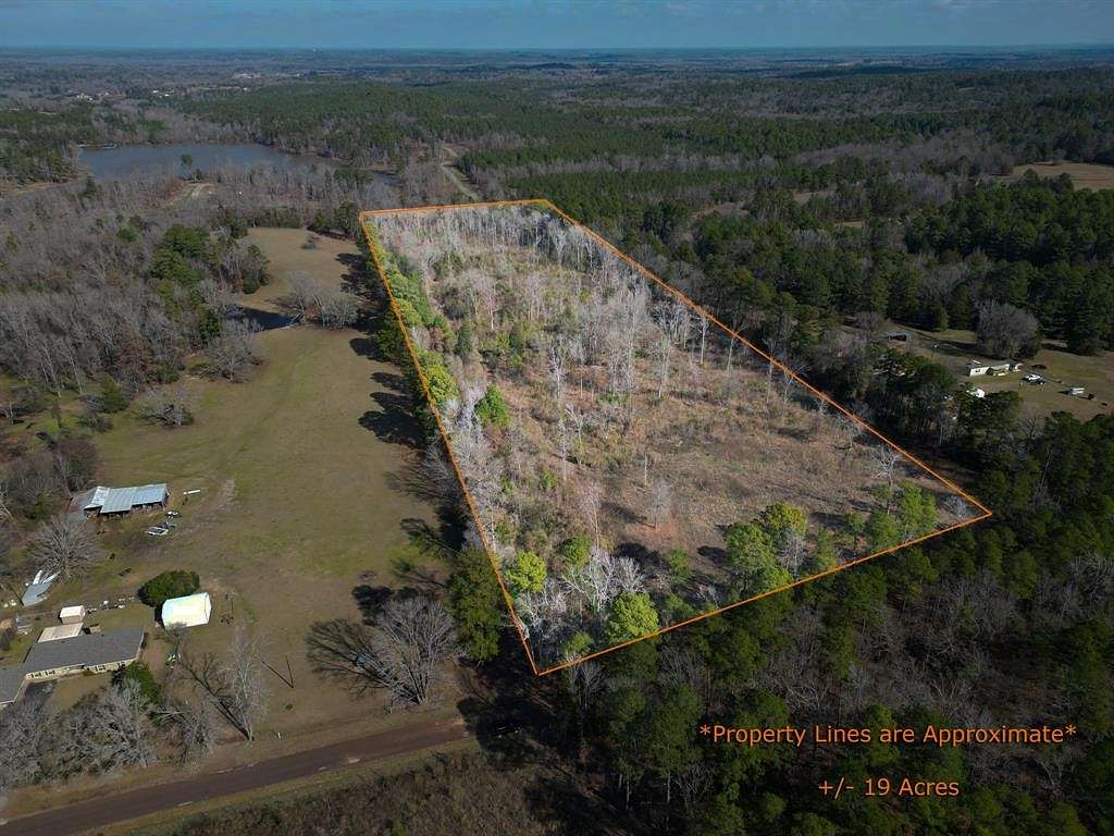 19.83 Acres of Land for Sale in Hallsville, Texas