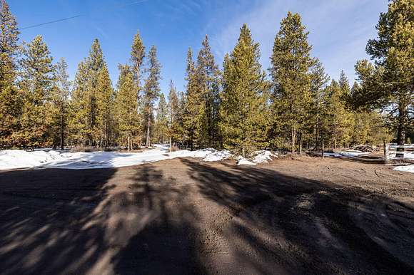 2.6 Acres of Residential Land for Sale in La Pine, Oregon