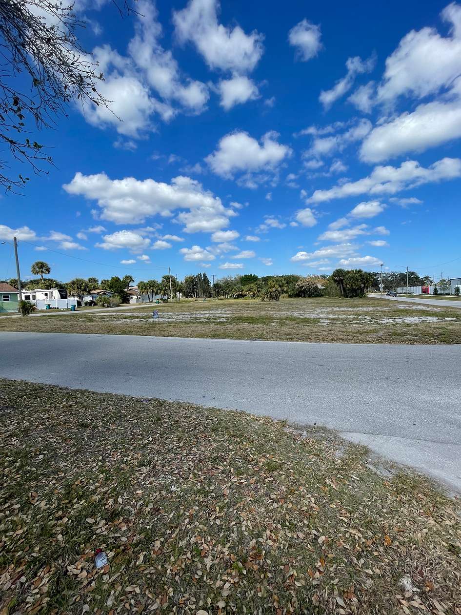 0.78 Acres of Residential Land for Sale in Melbourne, Florida