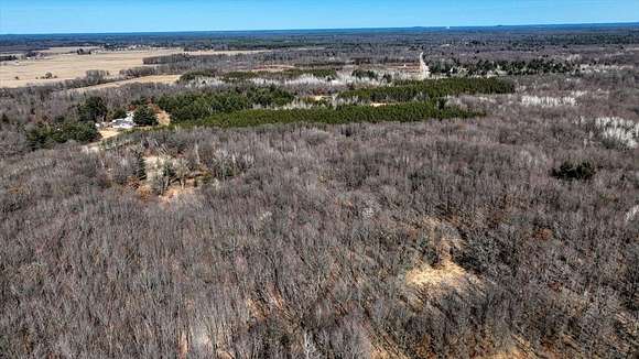 73 Acres of Recreational Land for Sale in New Lisbon, Wisconsin