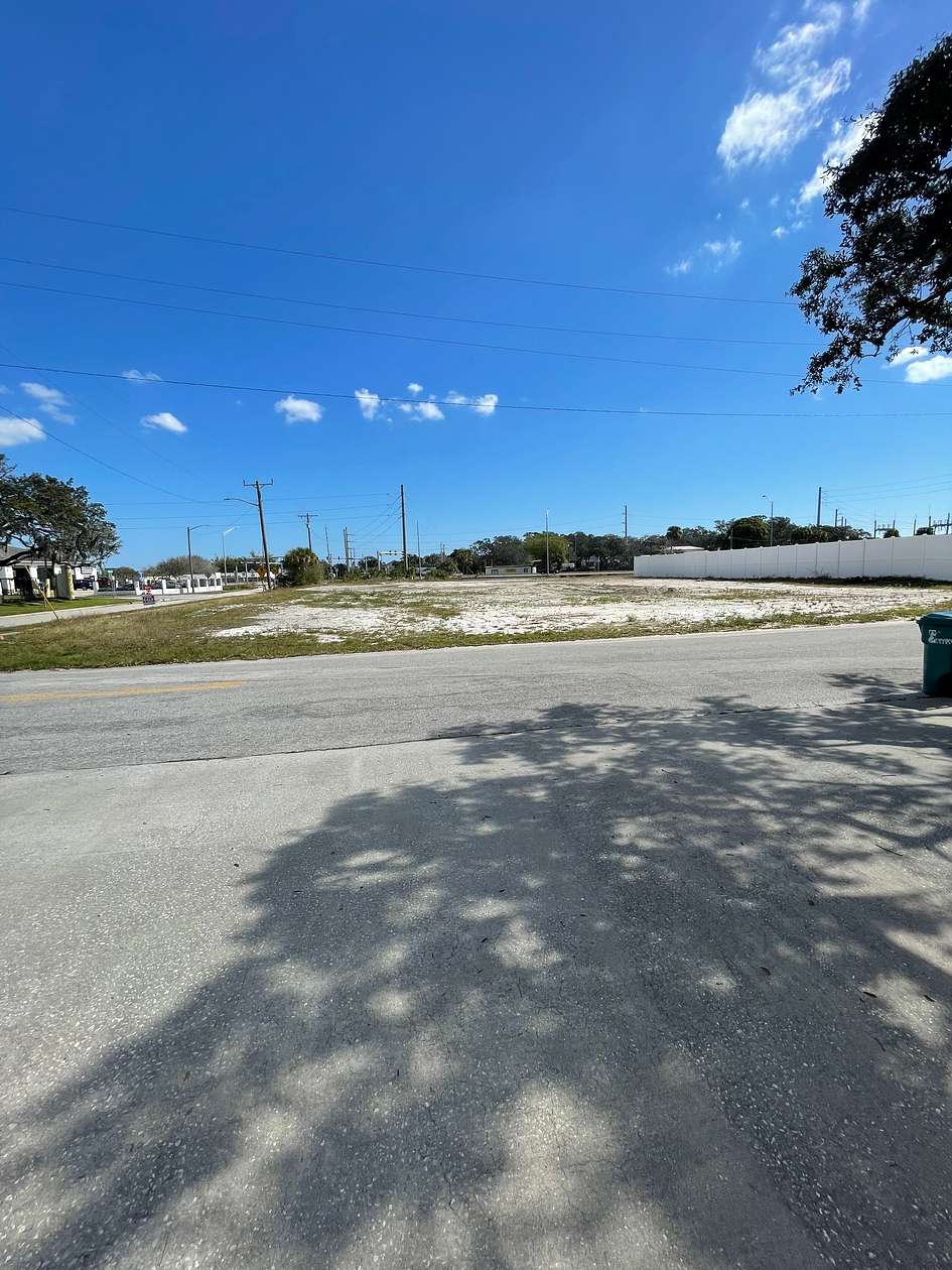 0.48 Acres of Commercial Land for Sale in Melbourne, Florida