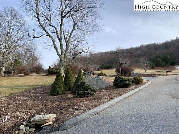 0.82 Acres of Residential Land for Sale in Blowing Rock, North Carolina