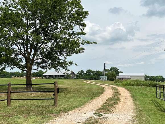 20 Acres of Land with Home for Sale in Blossom, Texas