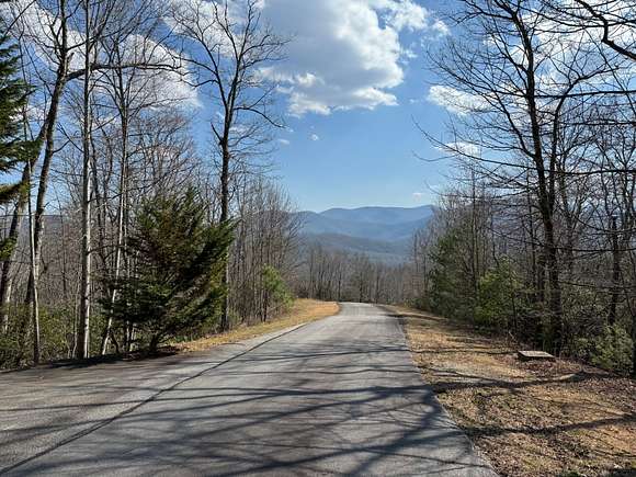 8.1 Acres of Recreational Land for Sale in Hiawassee, Georgia