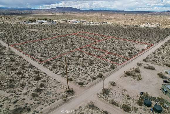 4.8 Acres of Land for Sale in Joshua Tree, California