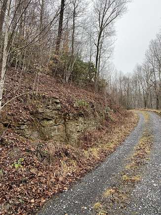 104 Acres of Recreational Land for Sale in Swords Creek, Virginia