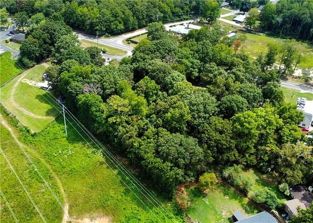 0.5 Acres of Commercial Land for Sale in Douglasville, Georgia