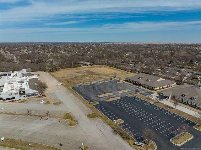 2.112 Acres of Commercial Land for Sale in Bartlesville, Oklahoma