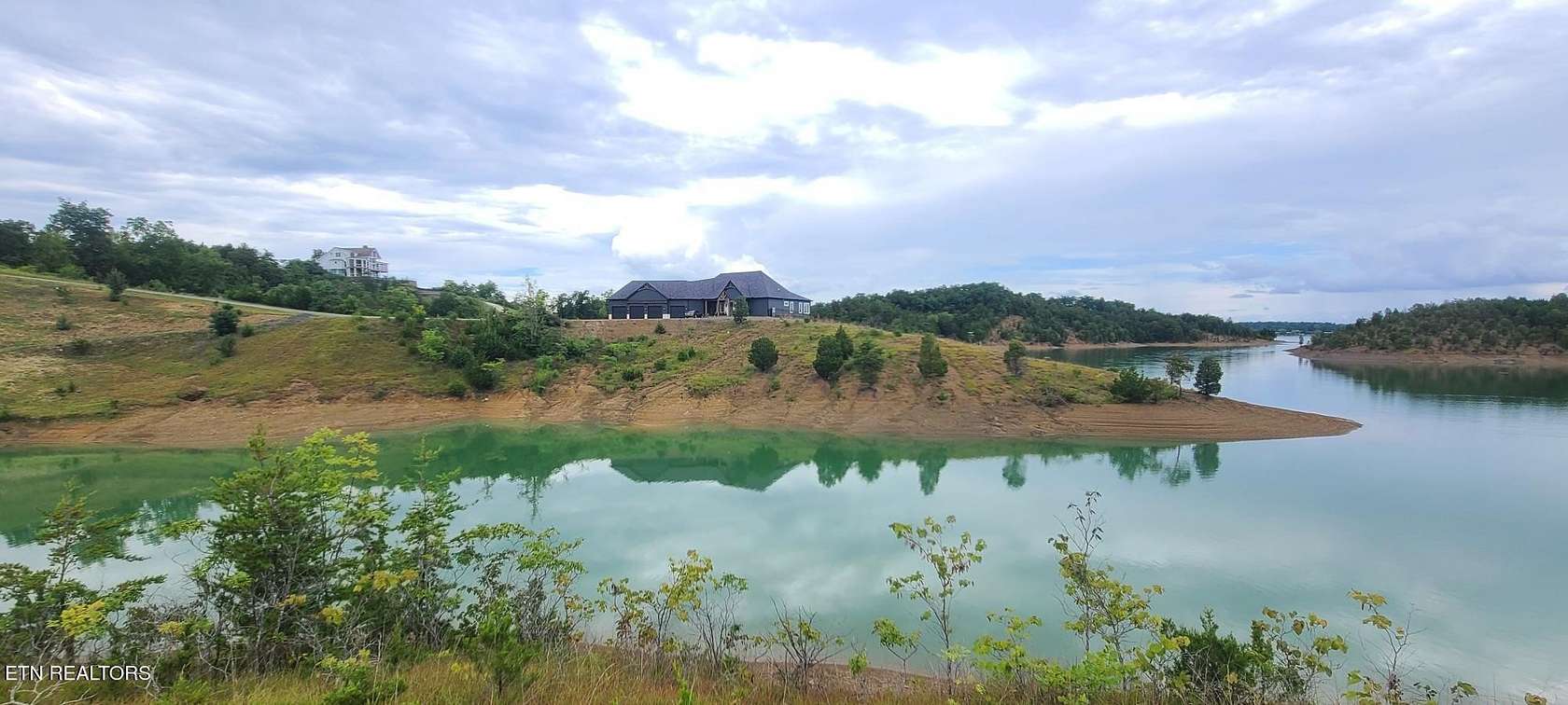 4 Acres of Residential Land for Sale in Dandridge, Tennessee