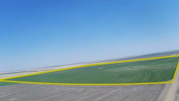 160 Acres of Land for Sale in Lakin Township, Kansas