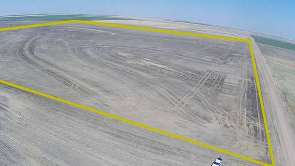 160 Acres of Agricultural Land for Sale in Lakin Township, Kansas