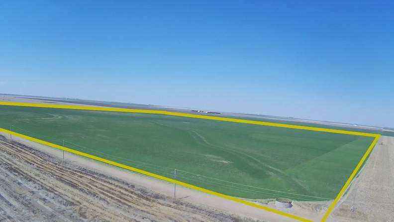 160 Acres of Agricultural Land for Sale in Lakin, Kansas