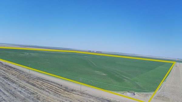 160 Acres of Land for Sale in Lakin, Kansas