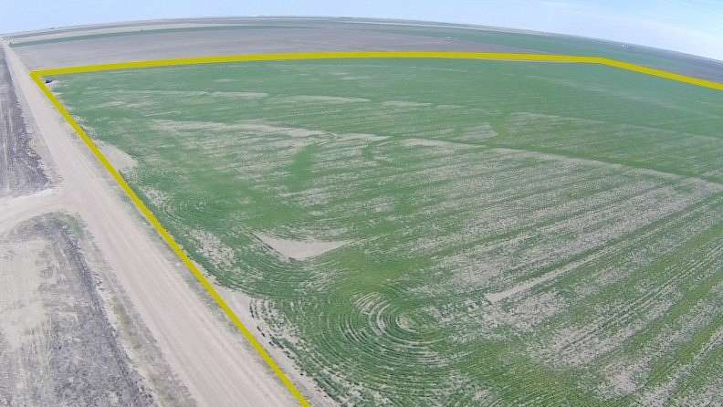 320 Acres of Land for Sale in Lakin, Kansas