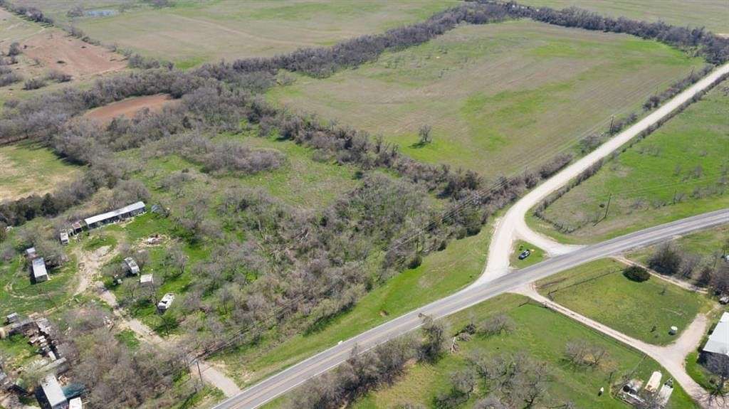 4.7 Acres of Land for Sale in Poolville, Texas