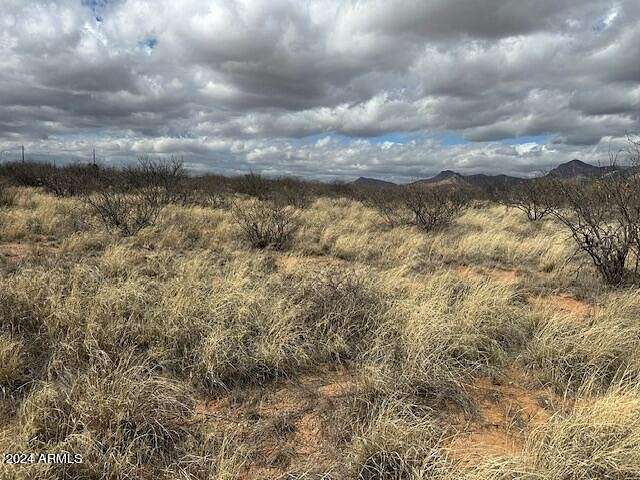 4.8 Acres of Residential Land for Sale in Hereford, Arizona