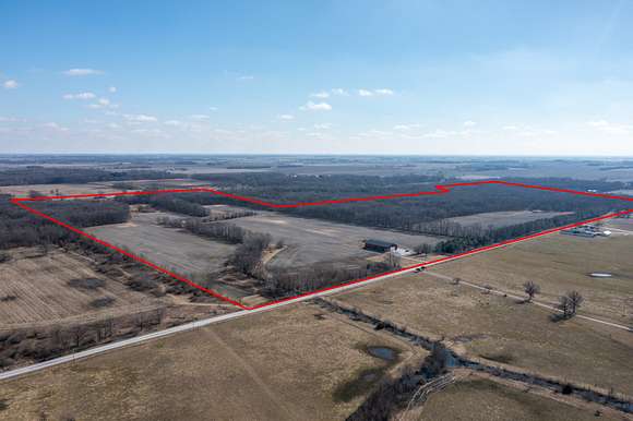 169 Acres of Land for Sale in Morocco, Indiana