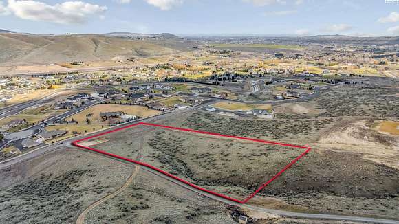 5.23 Acres of Residential Land for Sale in Kennewick, Washington