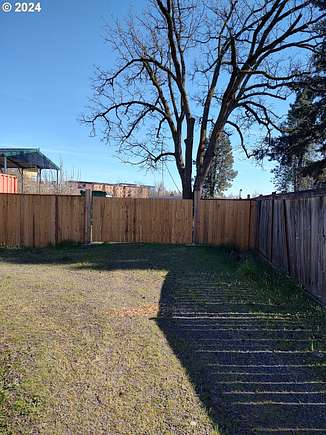 0.48 Acres of Residential Land for Sale in Eugene, Oregon