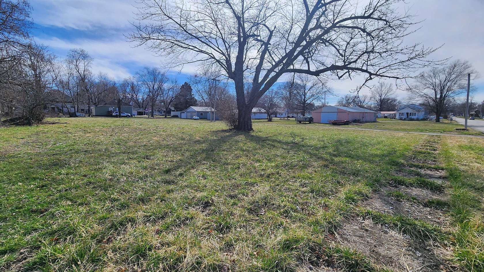 0.32 Acres of Residential Land for Sale in Brookfield, Missouri