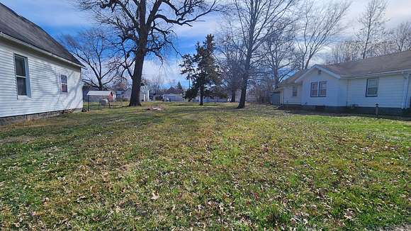 0.16 Acres of Residential Land for Sale in Brookfield, Missouri