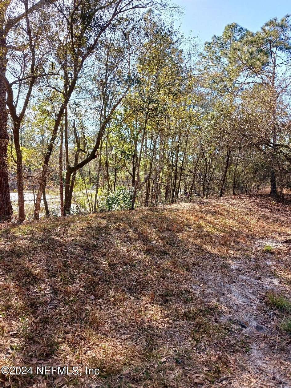 0.86 Acres of Residential Land for Sale in Keystone Heights, Florida